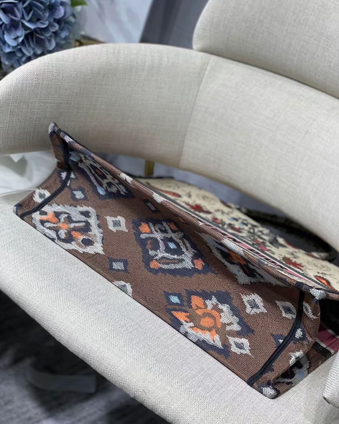 D*or book tote bag in multicolor D*or flowers embroidery