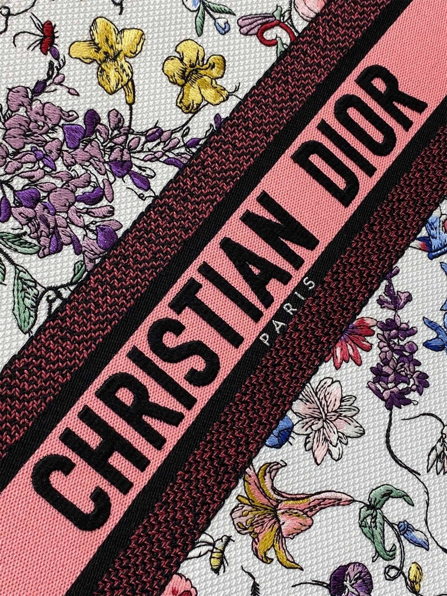 D*or large book tote bag in white multicolor florilegio embroidery