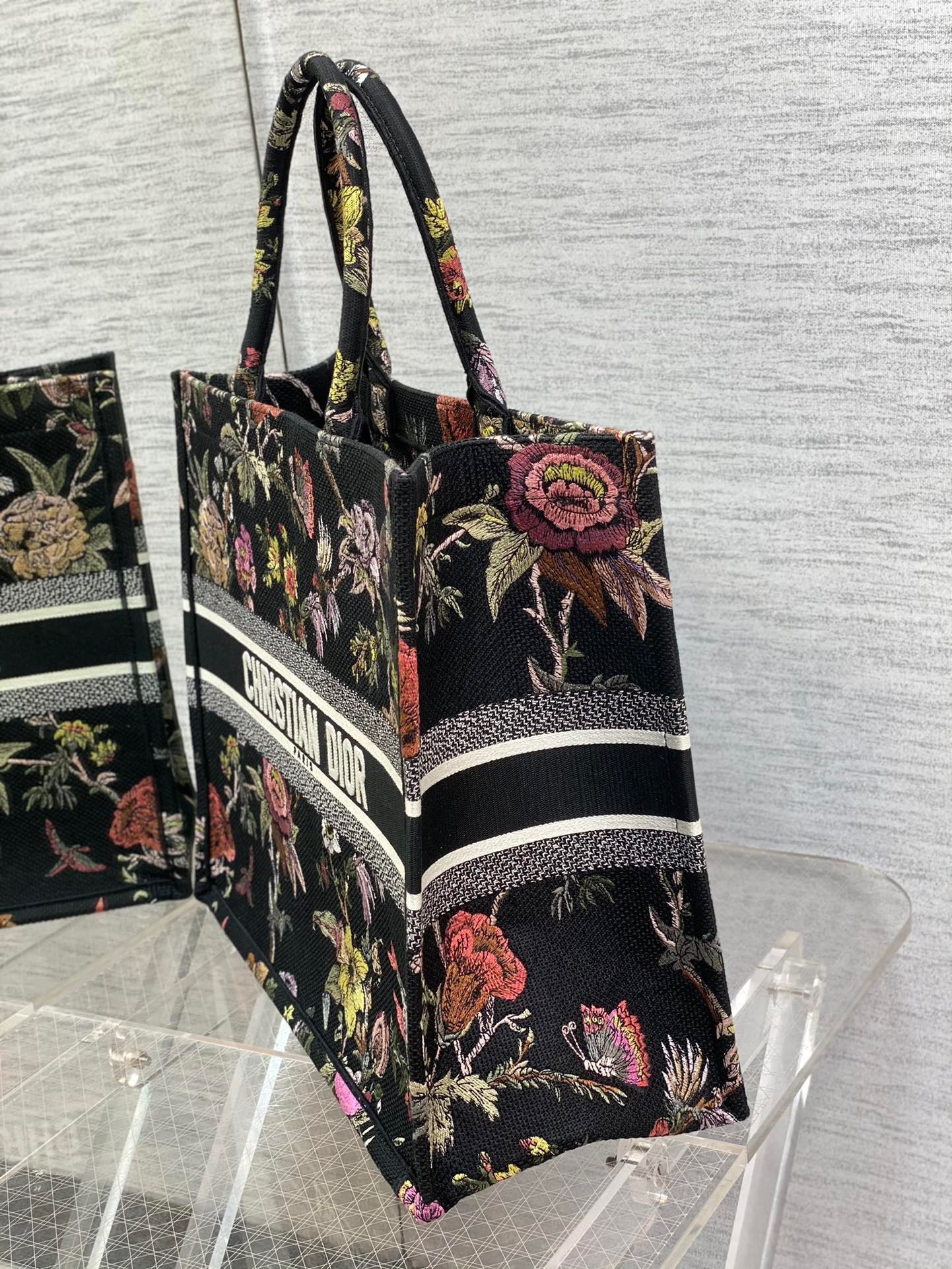 D*or large book tote bag in black multicolor jardin botanique embroidery