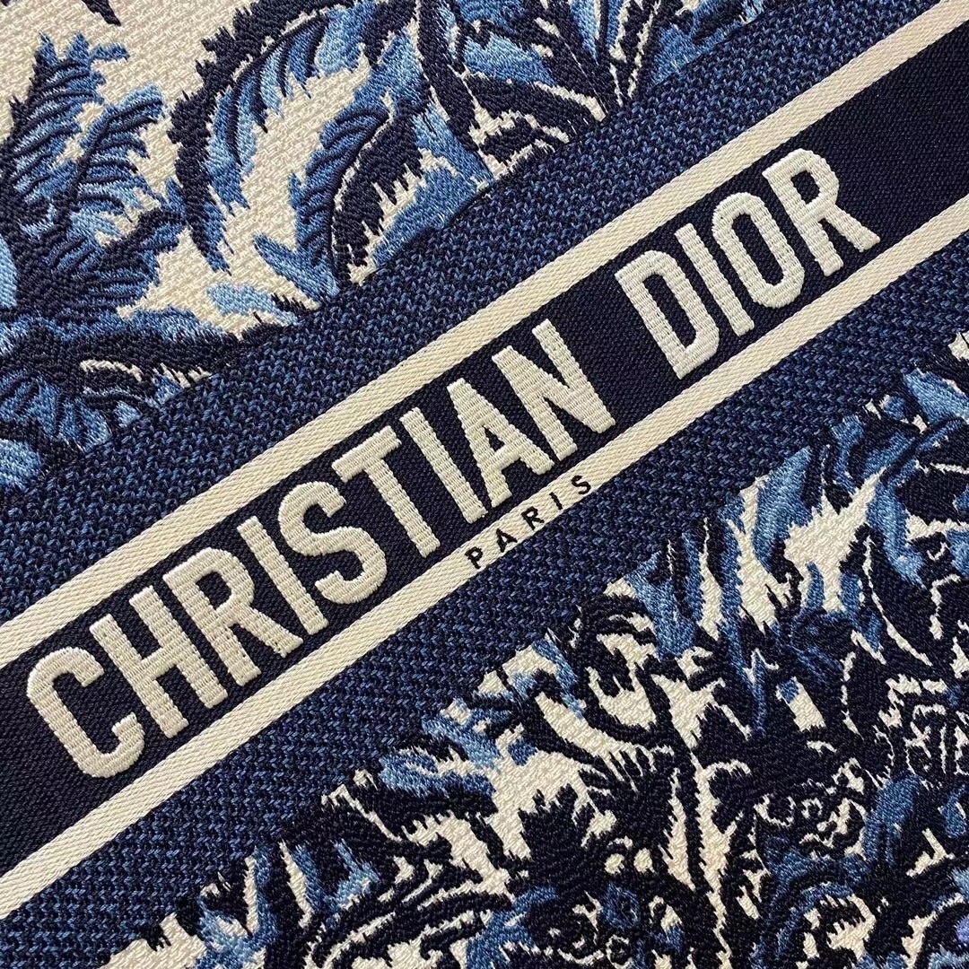 D*or book tote bag in blue D*or palms embroidery