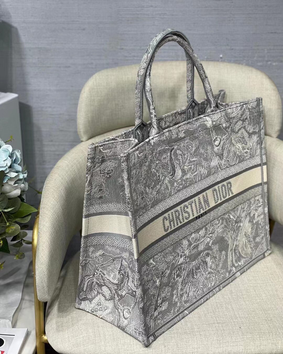 D*or large book tote in gray toile de jouy reverse embroidery