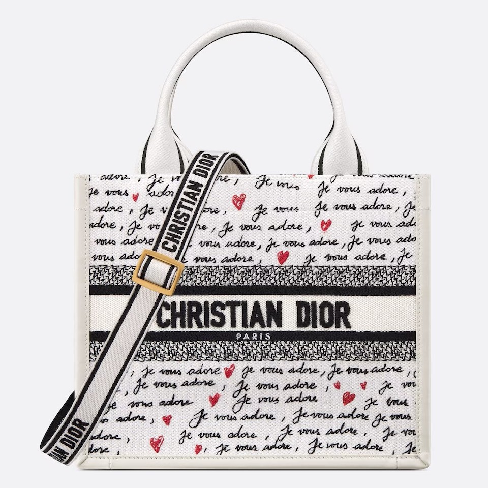 D*or D*oramour small book tote bag with strap in je vous adore embroidery and white calfskin