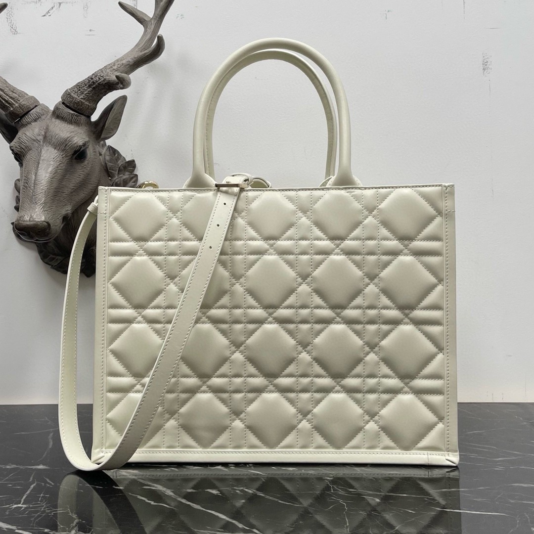 D*or medium book tote bag with strap in white macrocannage calfskin