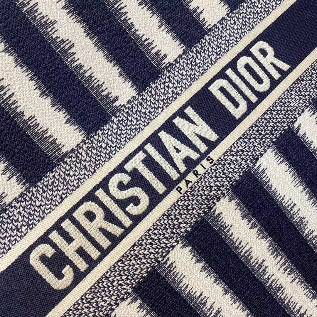 D*or book tote bag in blue stripes embroidery