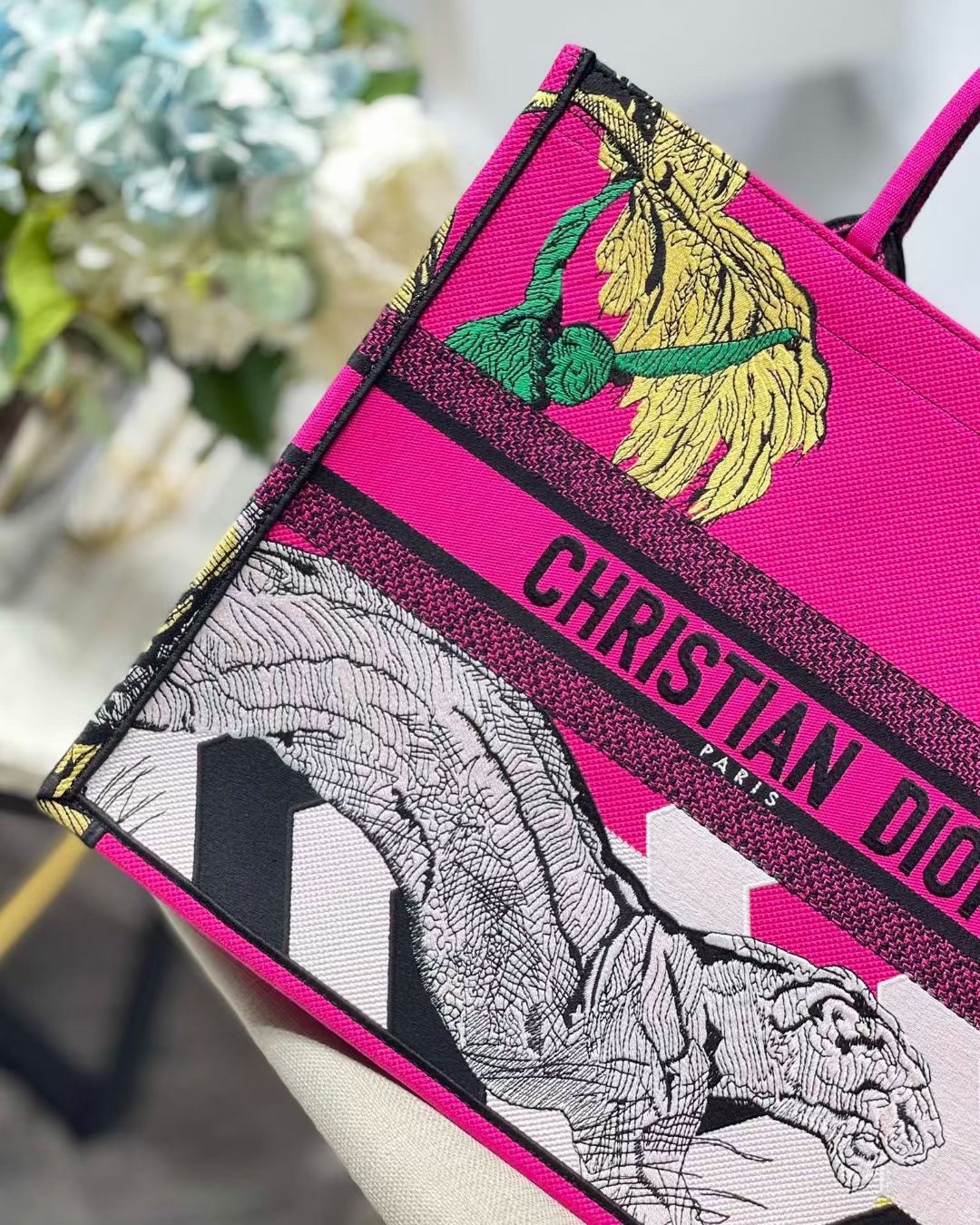 D*or large book tote bag in toile de jouy zoom pop embroidery