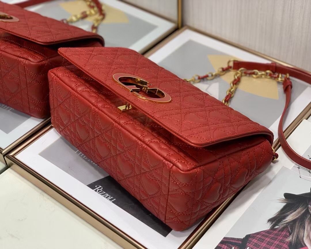 D*or medium D*oramour caro red bag with heart motif
