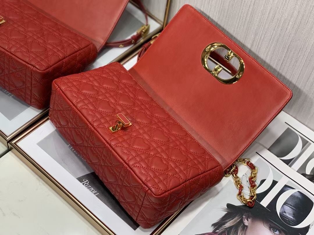 D*or medium D*oramour caro red bag with heart motif