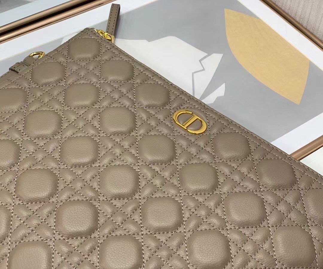 D*or large caro daily pouch in beige calfskin