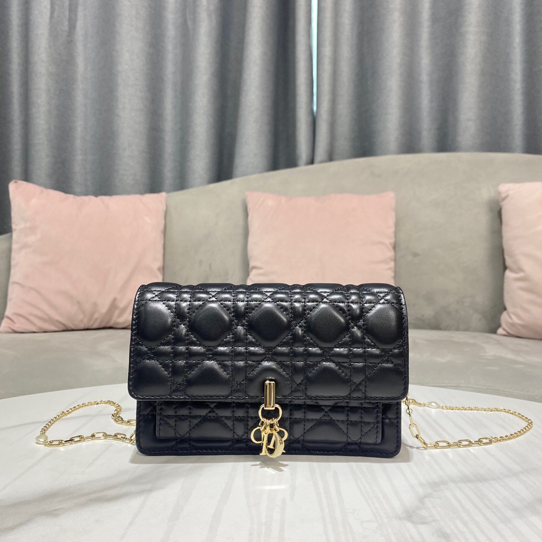 D*or lady D*or chain pouch in black cannage lambskin