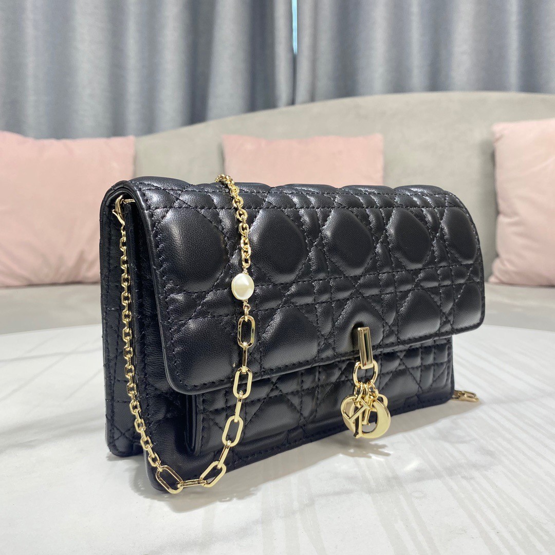 D*or lady D*or chain pouch in black cannage lambskin
