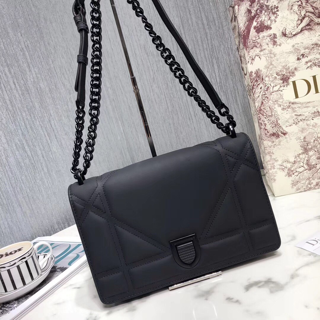 D*or so black D*orama ultra-matte bag