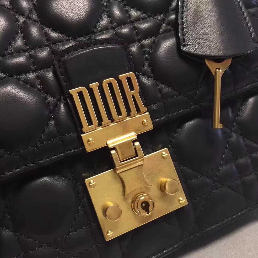 D*or D*oraddict flap bag in black lambskin