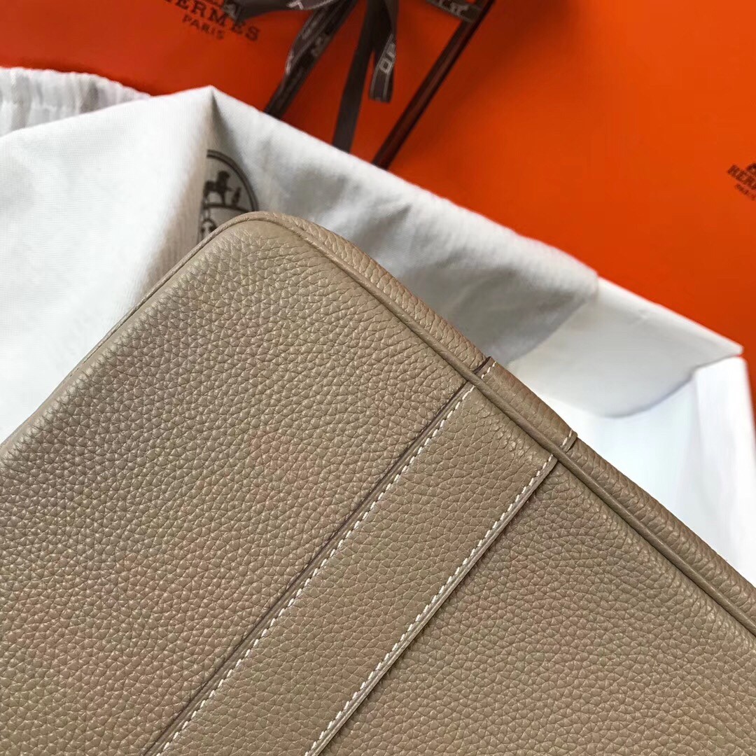 H**mes garden party 36 bag in grey clemence calfskin
