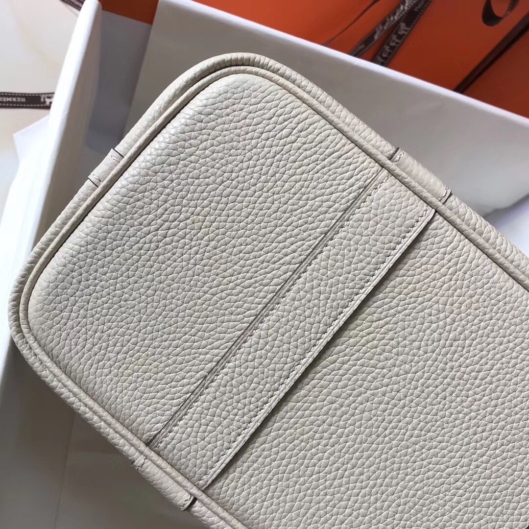 H**mes garden party 36 bag in white clemence calfskin