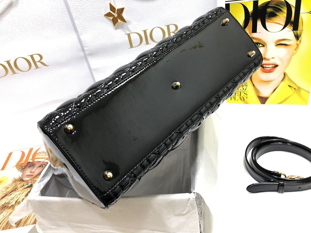 D*or large lady D*or bag in black patent cannage calfskin
