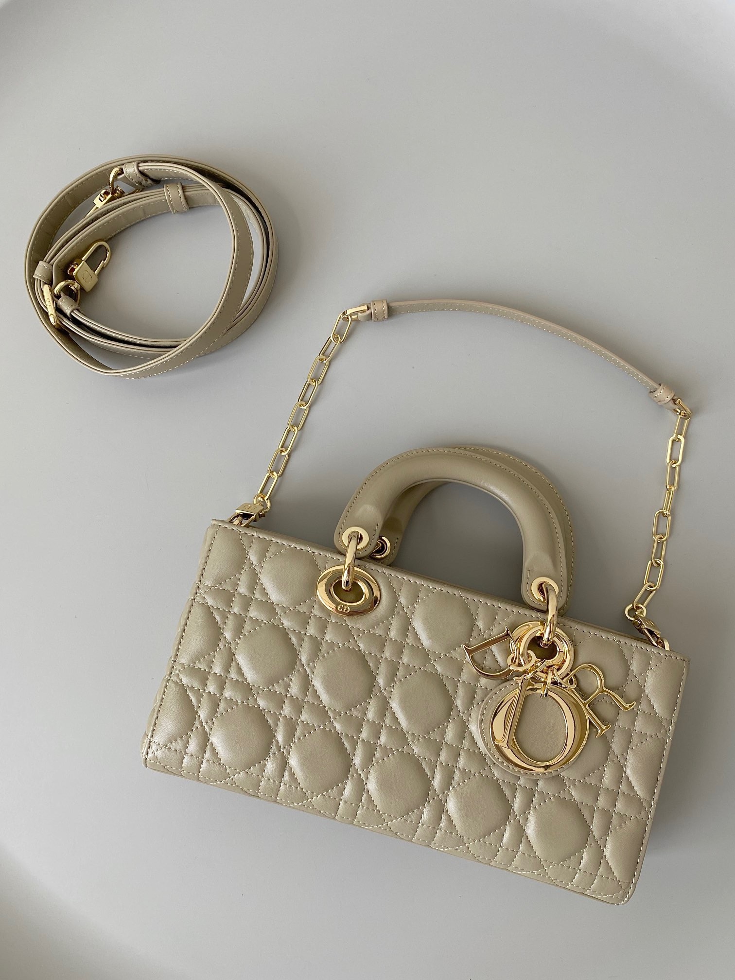 D*or lady d-joy medium bag in sand cannage lambskin