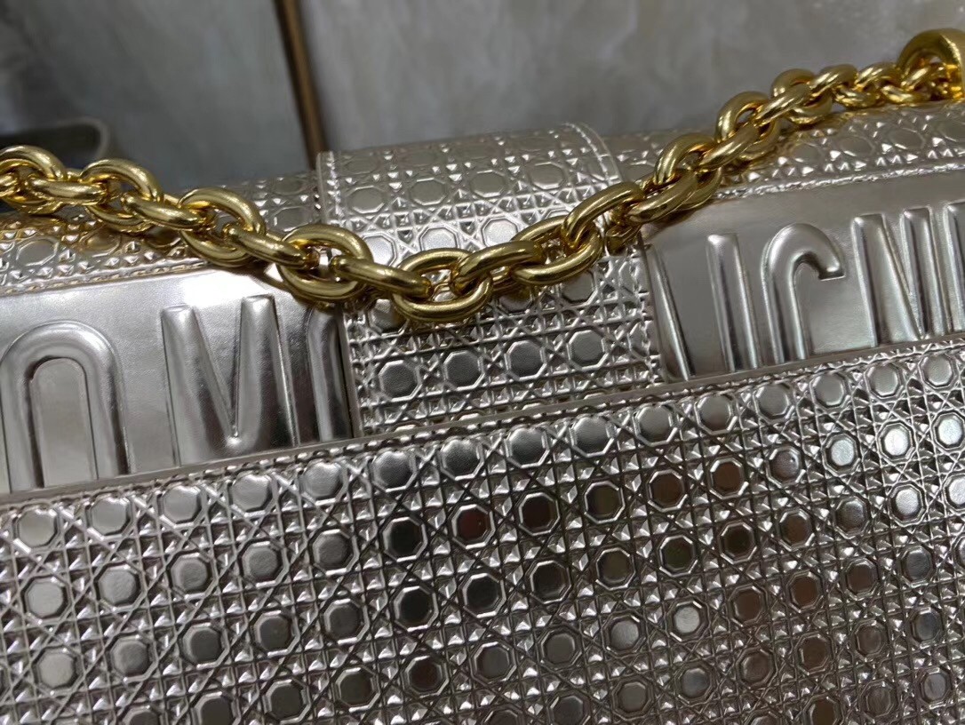 D*or 30 montaigne chain bag in metallic gold calfskin