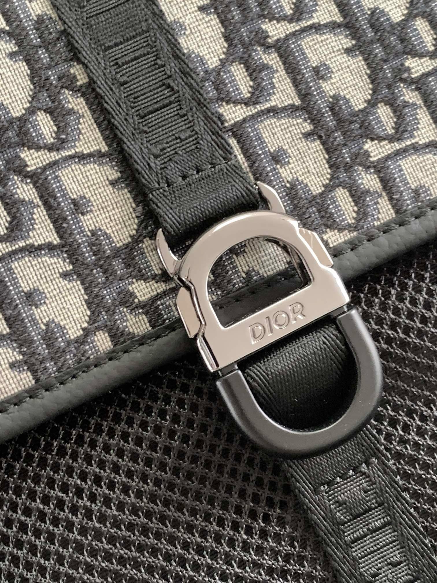 D*or 8 backpack in beige and black D*or oblique jacquard