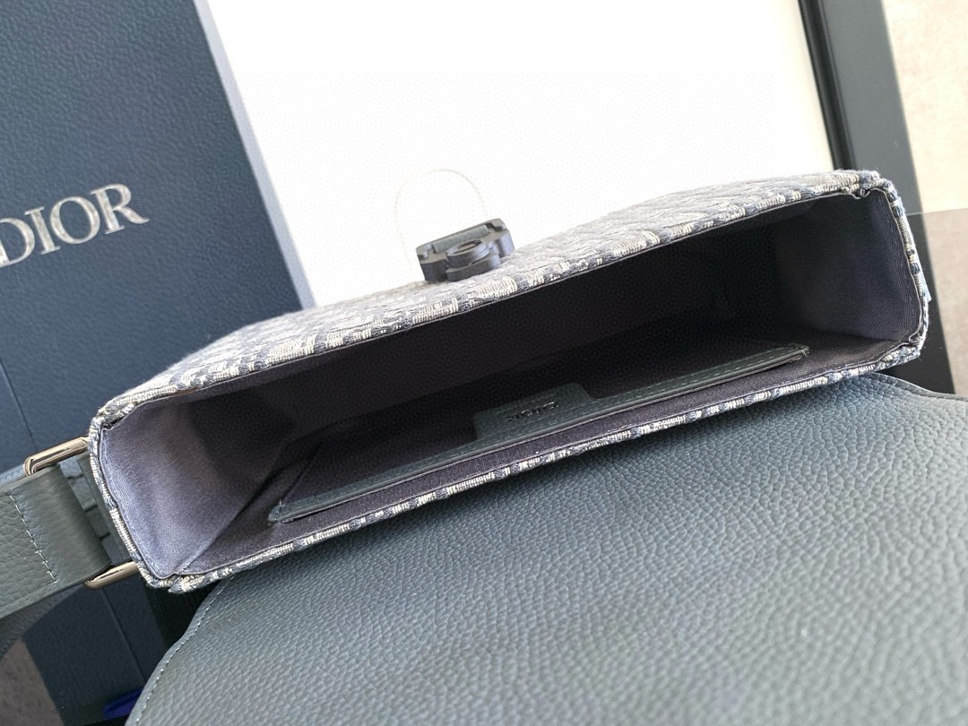 D*or small saddle messenger bag in grey oblique jacquard and calfskin
