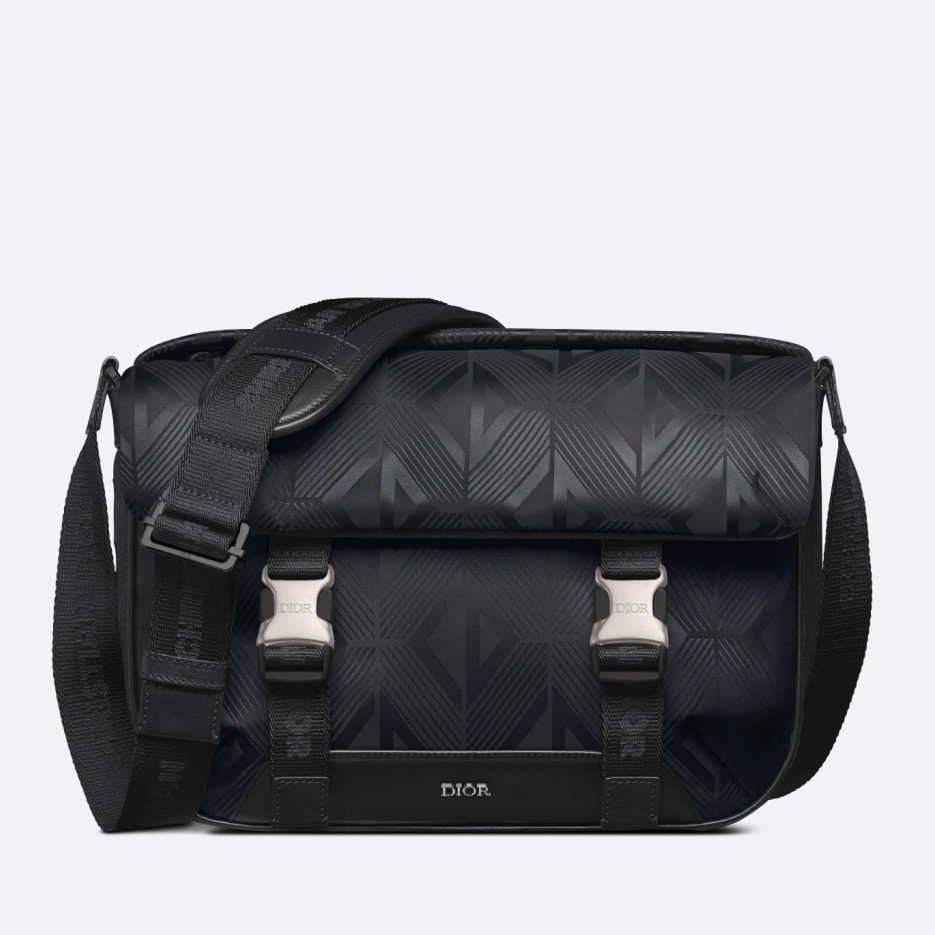 D*or explorer messenger bag in black cd diamond mirage ski capsule nylon