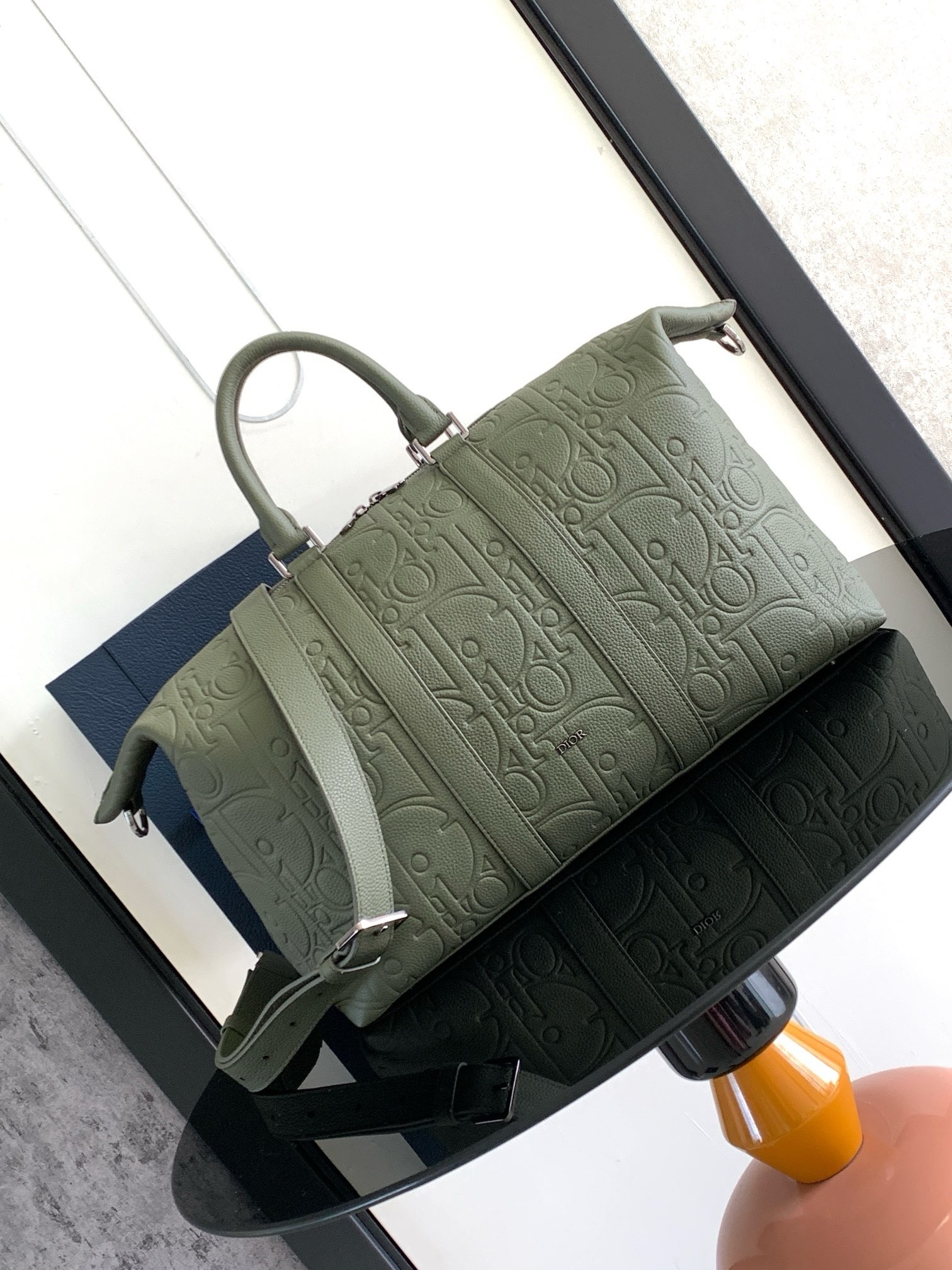 D*or weekender 40 bag in khaki D*or gravity leather