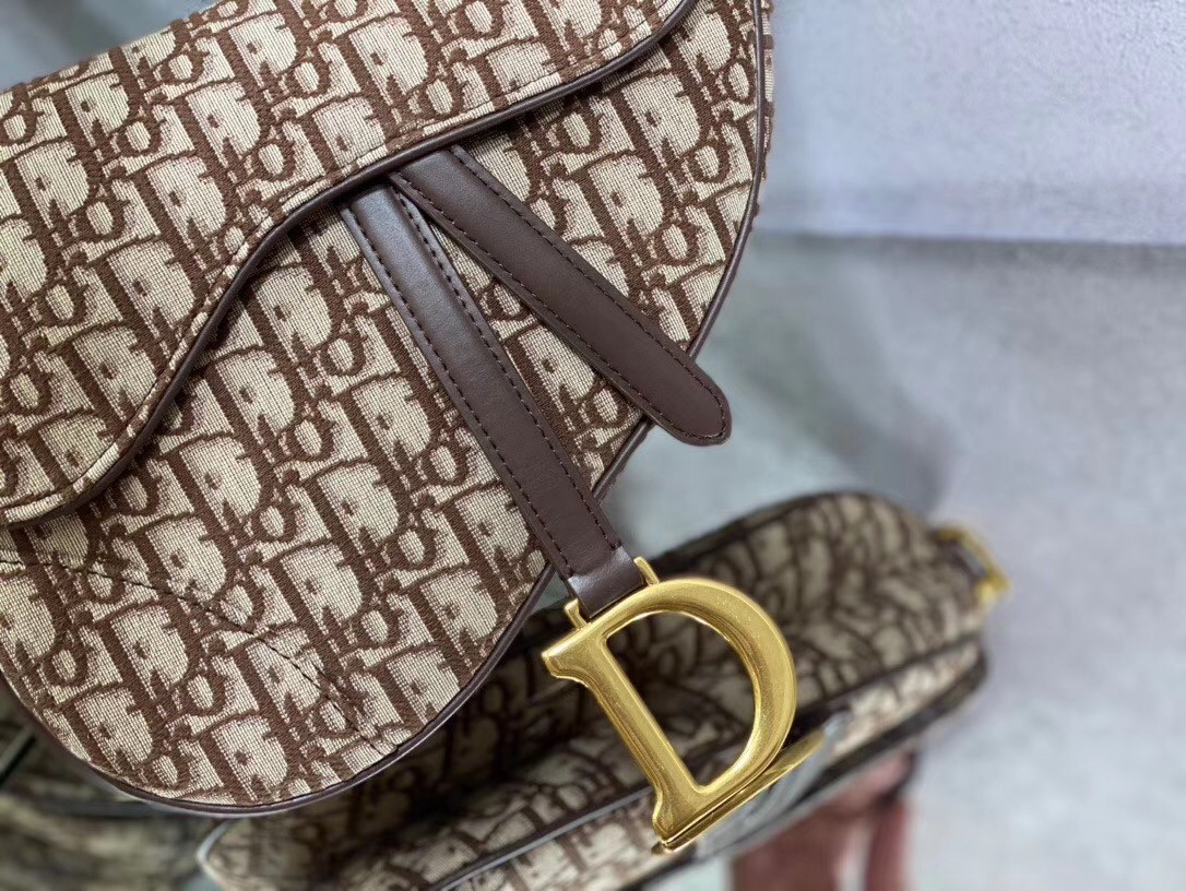 D*or saddle bag in brown D*or oblique jacquard