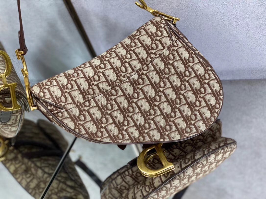 D*or saddle bag in brown D*or oblique jacquard