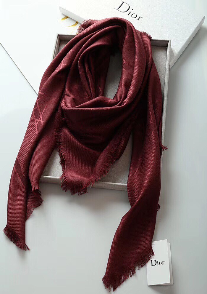 ch**an D*or bordeaux cannage shawl 140 cm