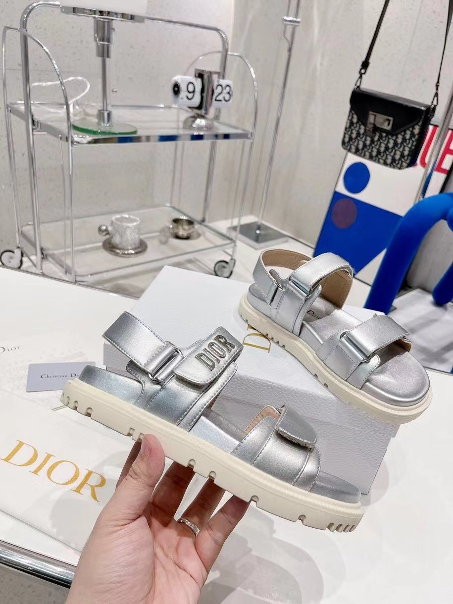 D*or D*oract sandals in silver laminated calfskin