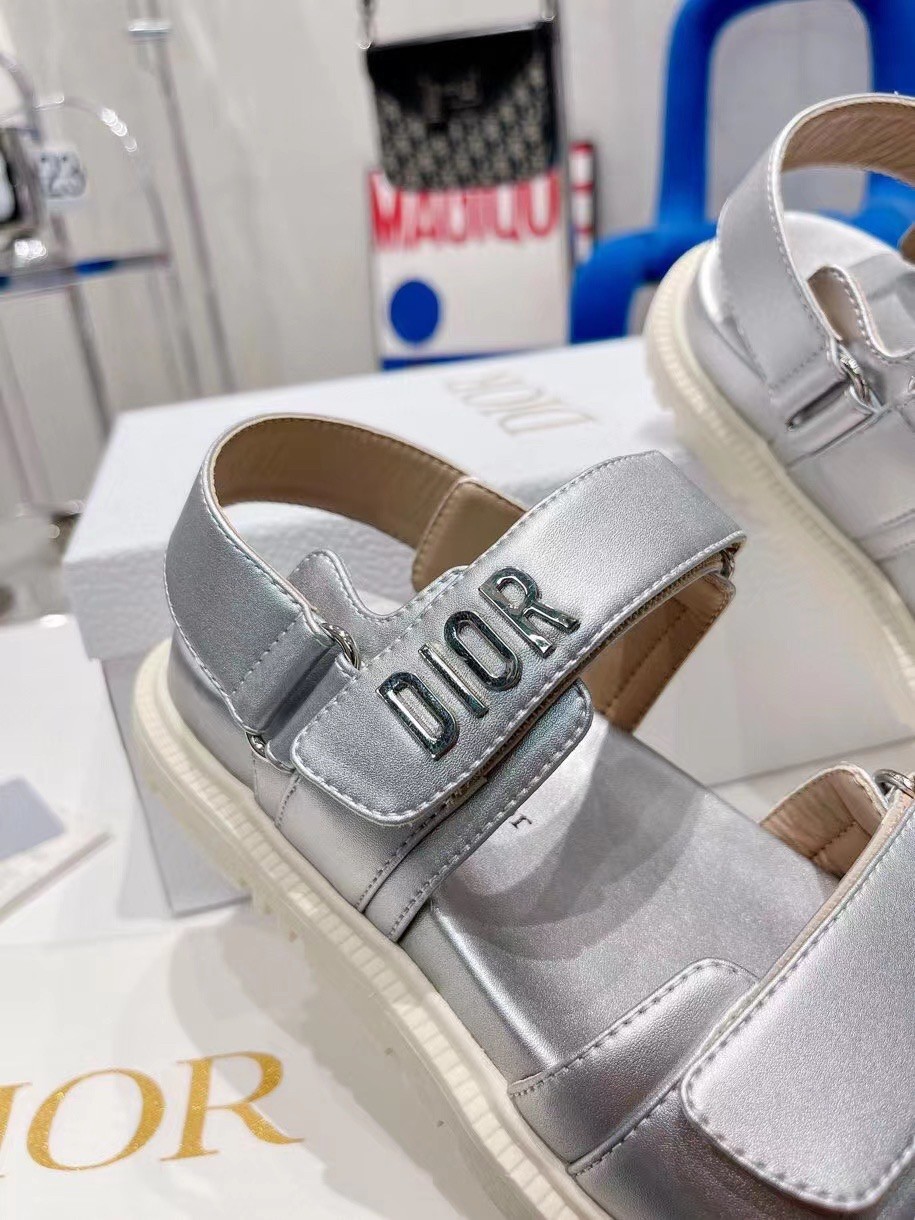 D*or D*oract sandals in silver laminated calfskin