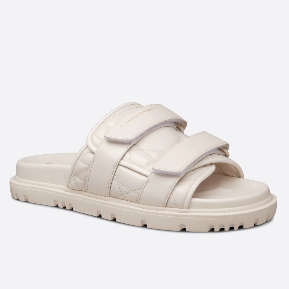 D*or dio(r)evolution slides in white quilted cannage calfskin