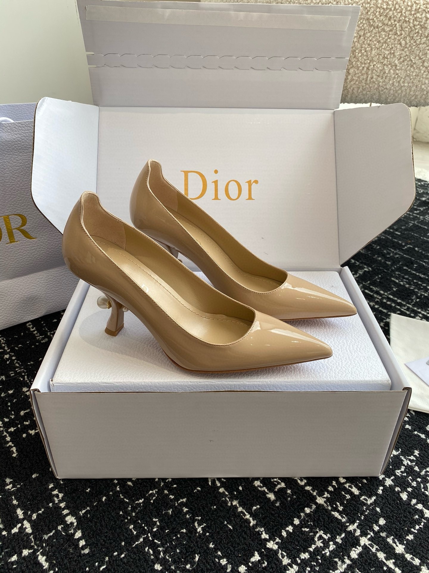 D*or tribales pumps 80mm in nude patent calfskin