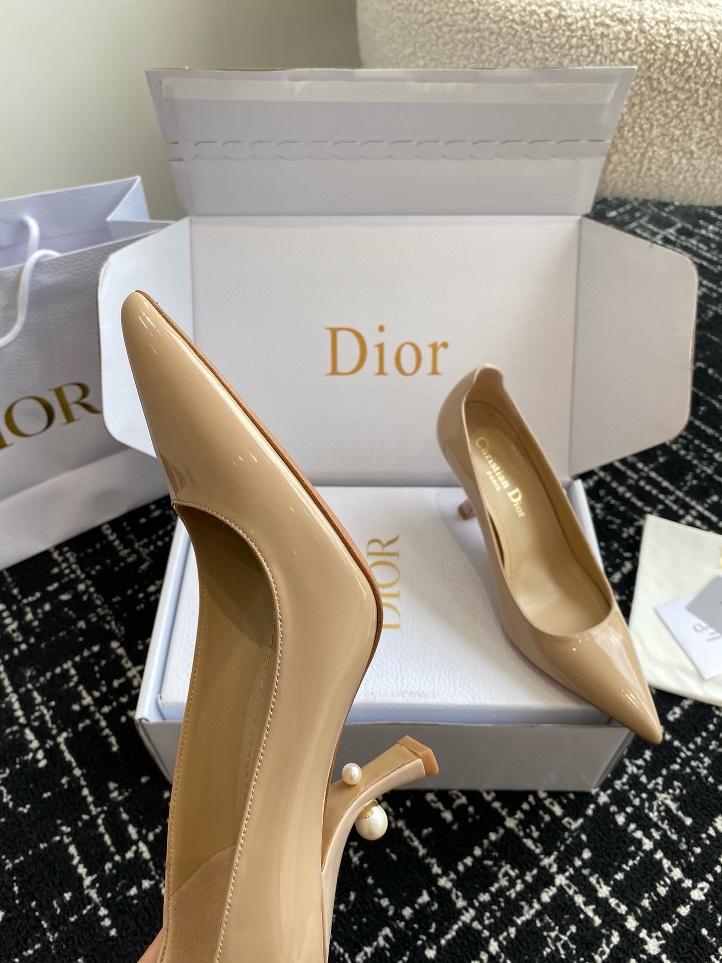 D*or tribales pumps 80mm in nude patent calfskin