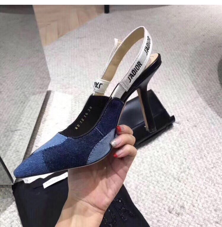 D*or j