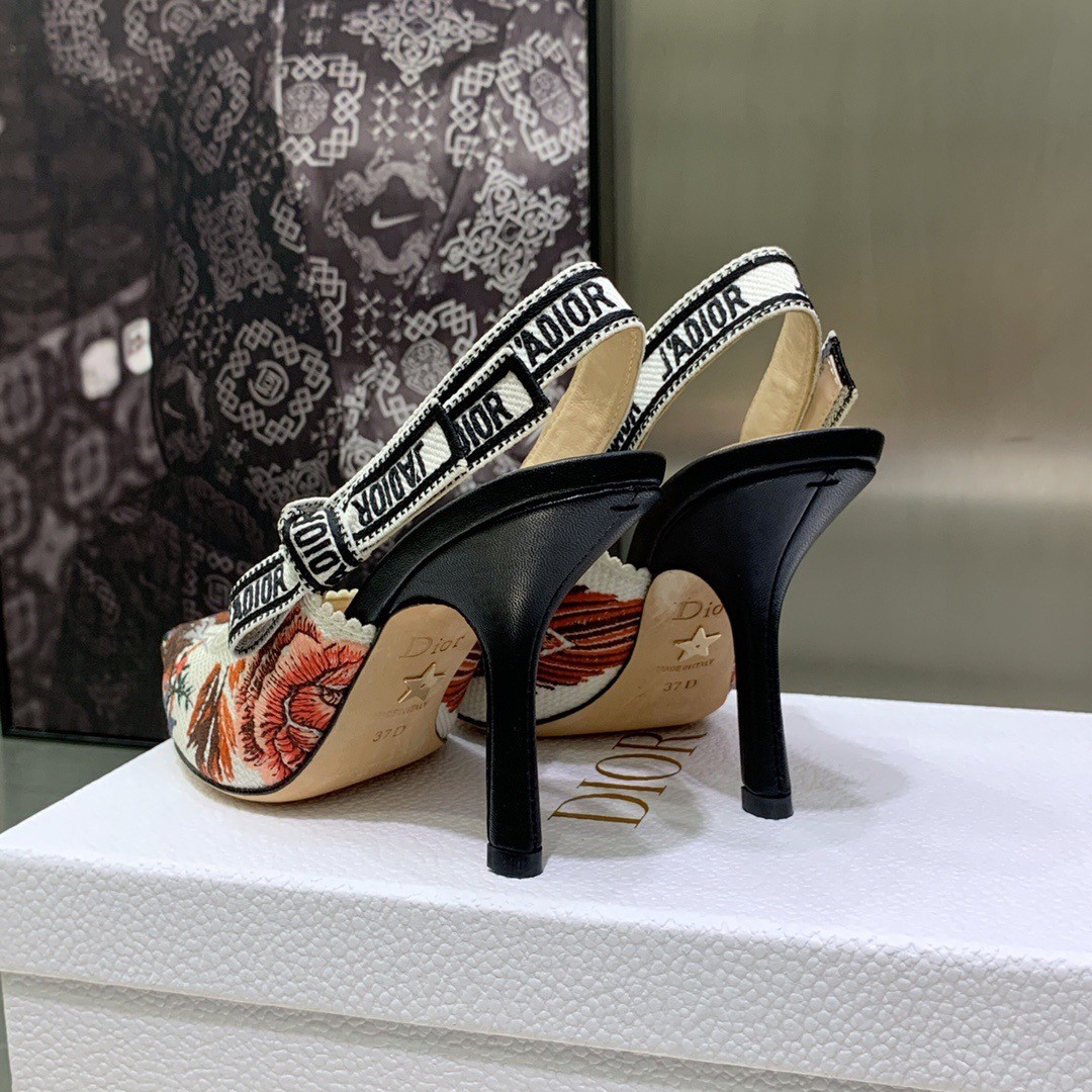D*or j''aD*or slingback pumps 100mm in jardin d''hiver embroidered cotton