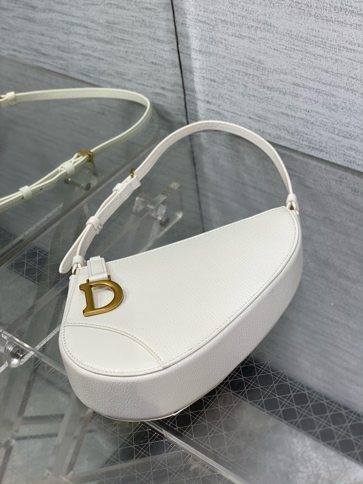 D*or saddle rodeo pouch in white goatskin