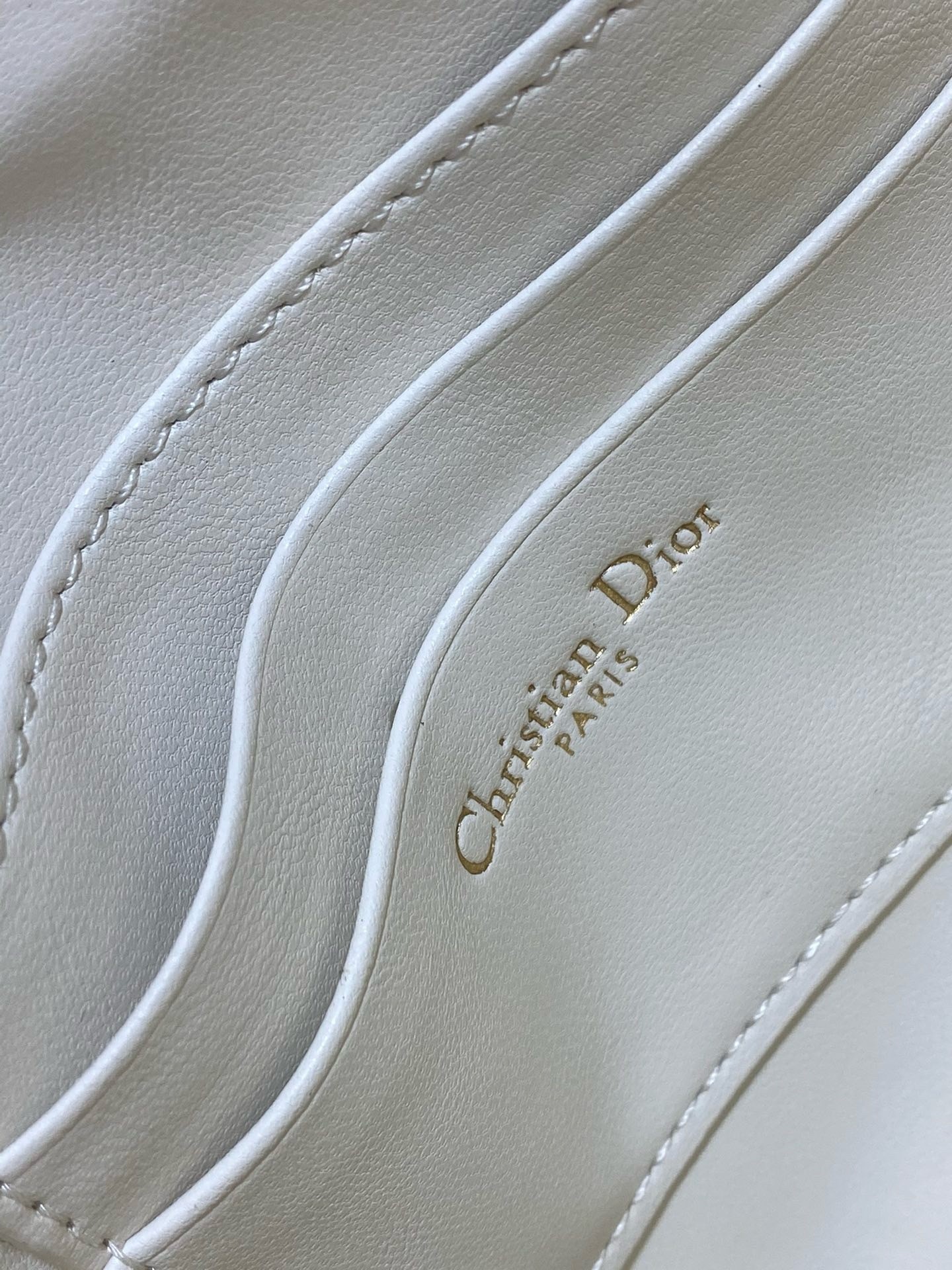 D*or saddle rodeo pouch in white goatskin