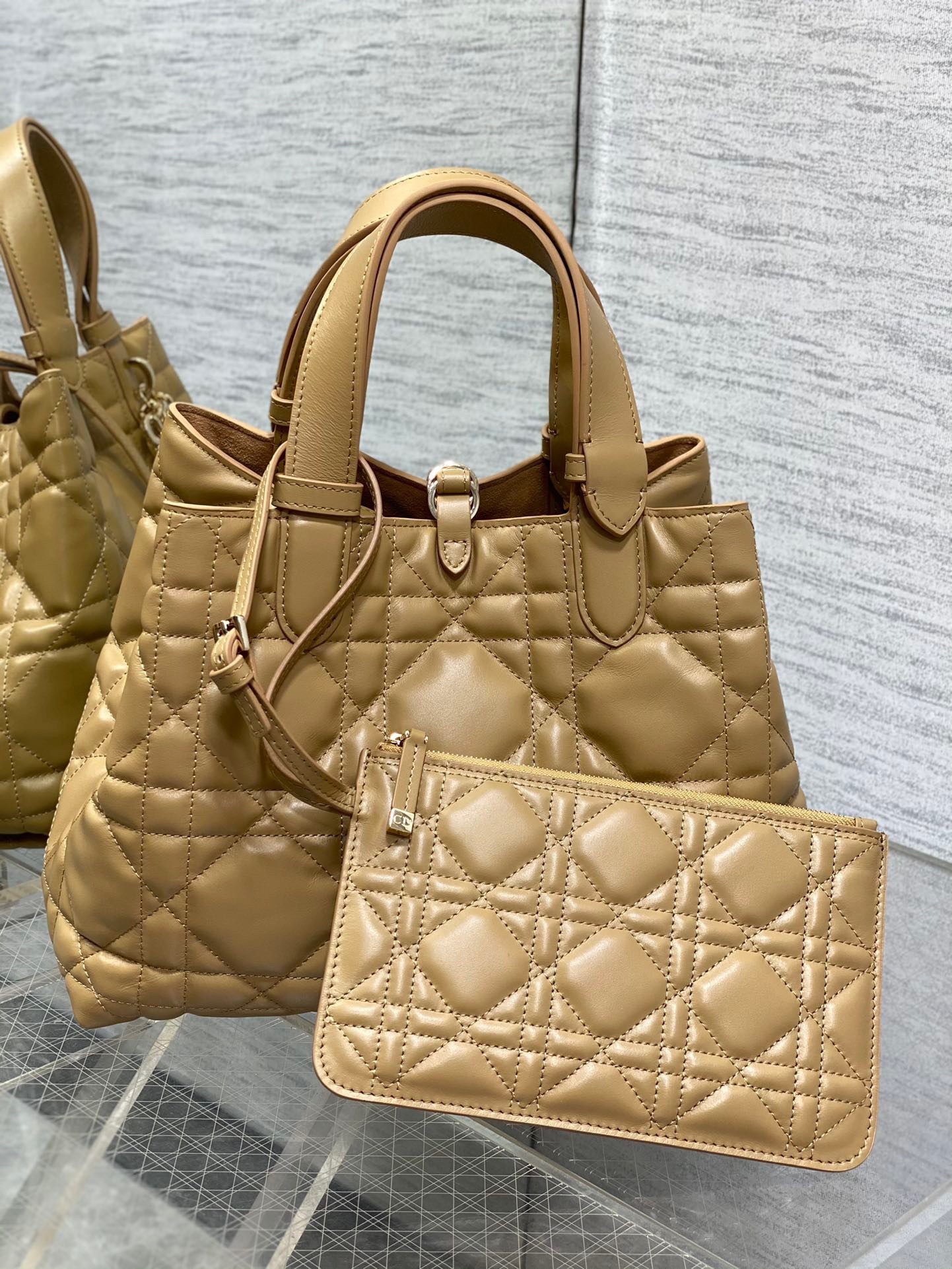 D*or toujours medium bag in tan macrocannage calfskin