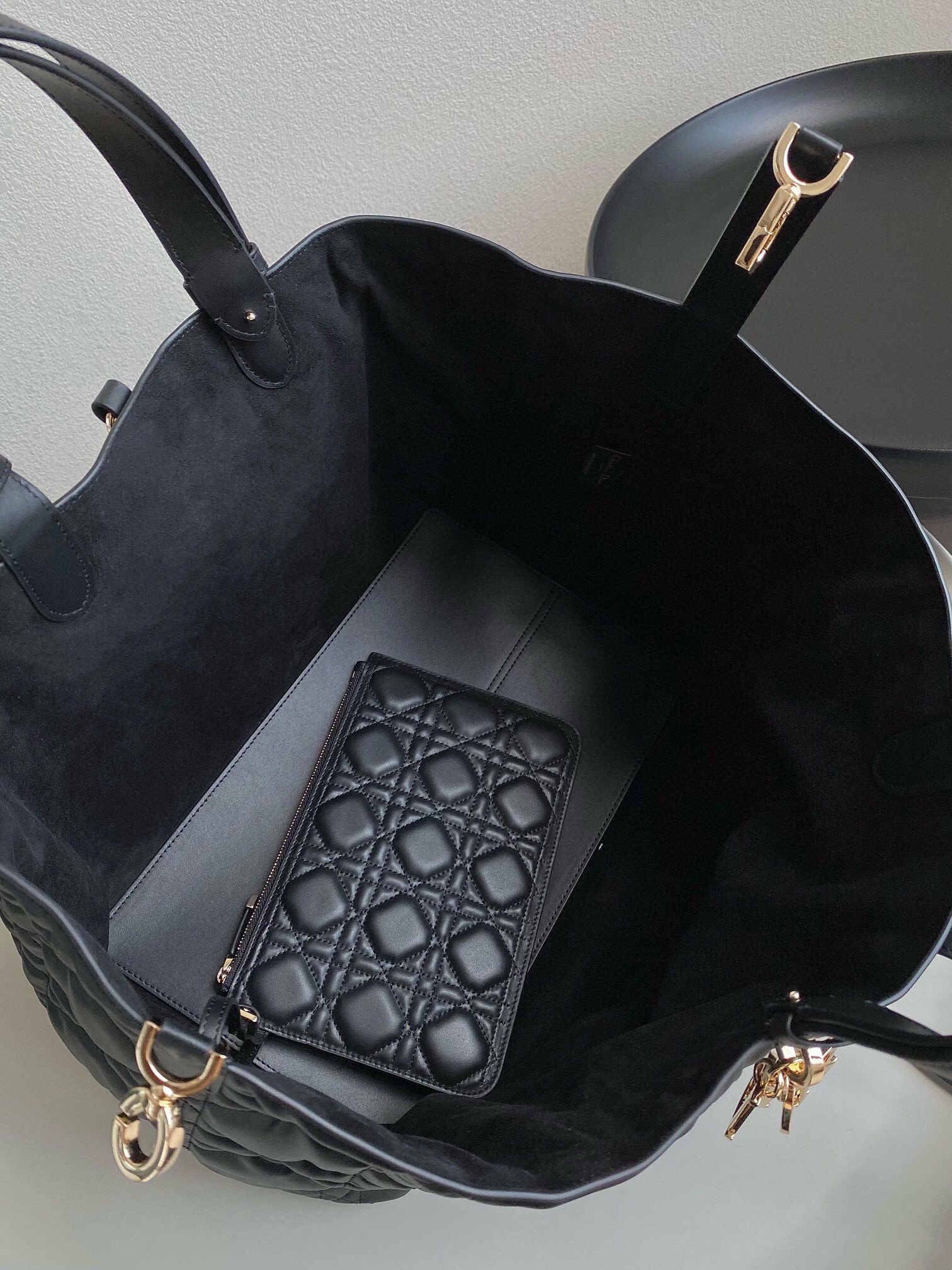 D*or toujours large bag in black macrocannage calfskin