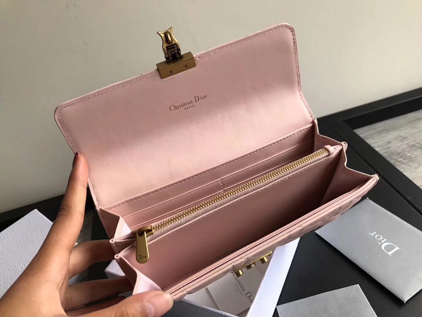 D*or D*oraddict continental wallet in pink lambskin