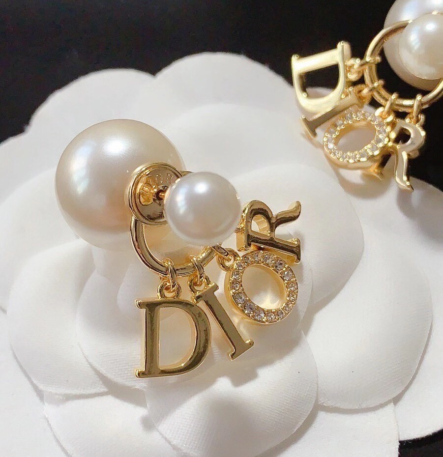 D*or tribales earrings in gold metal pearls and crystals