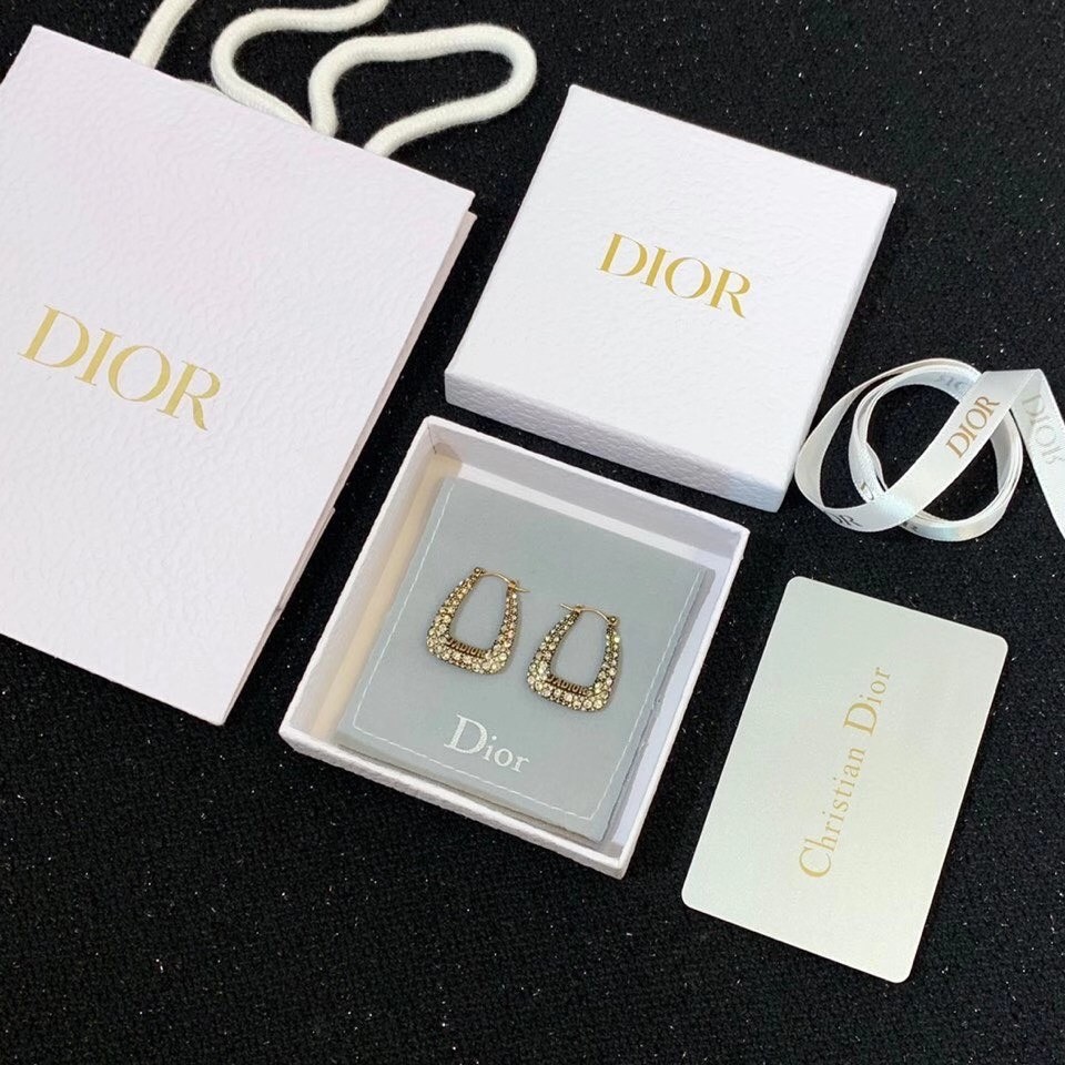 D*or j
