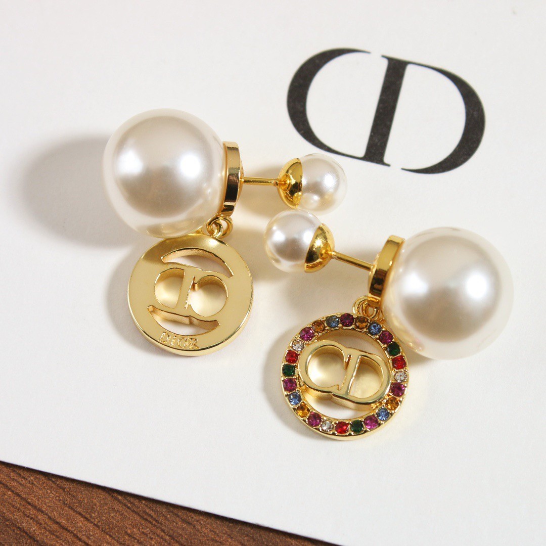 D*or tribales earrings in metal and white pearls and multicolor crystals