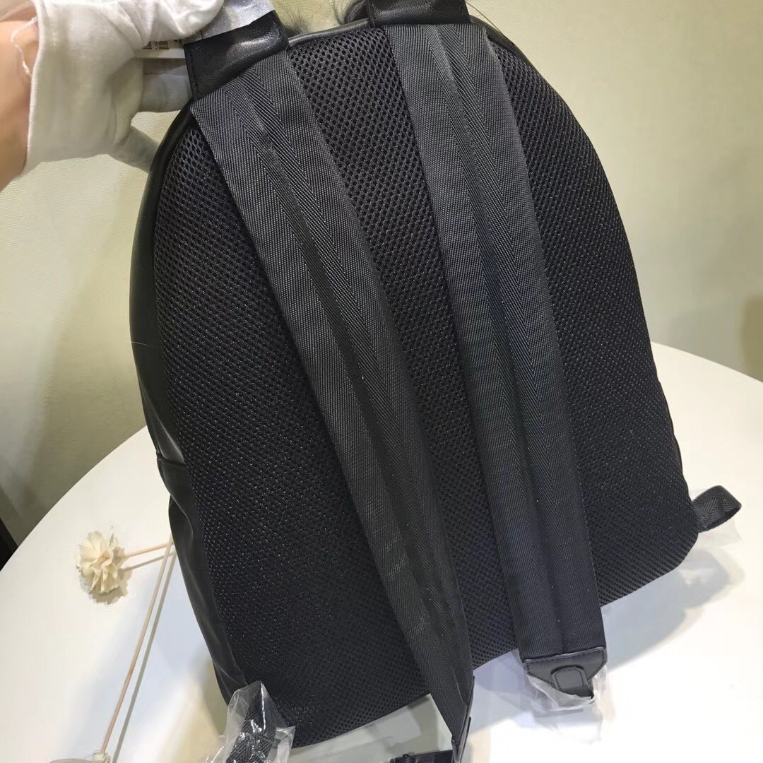 F**di black large bag bugs eyes python backpack