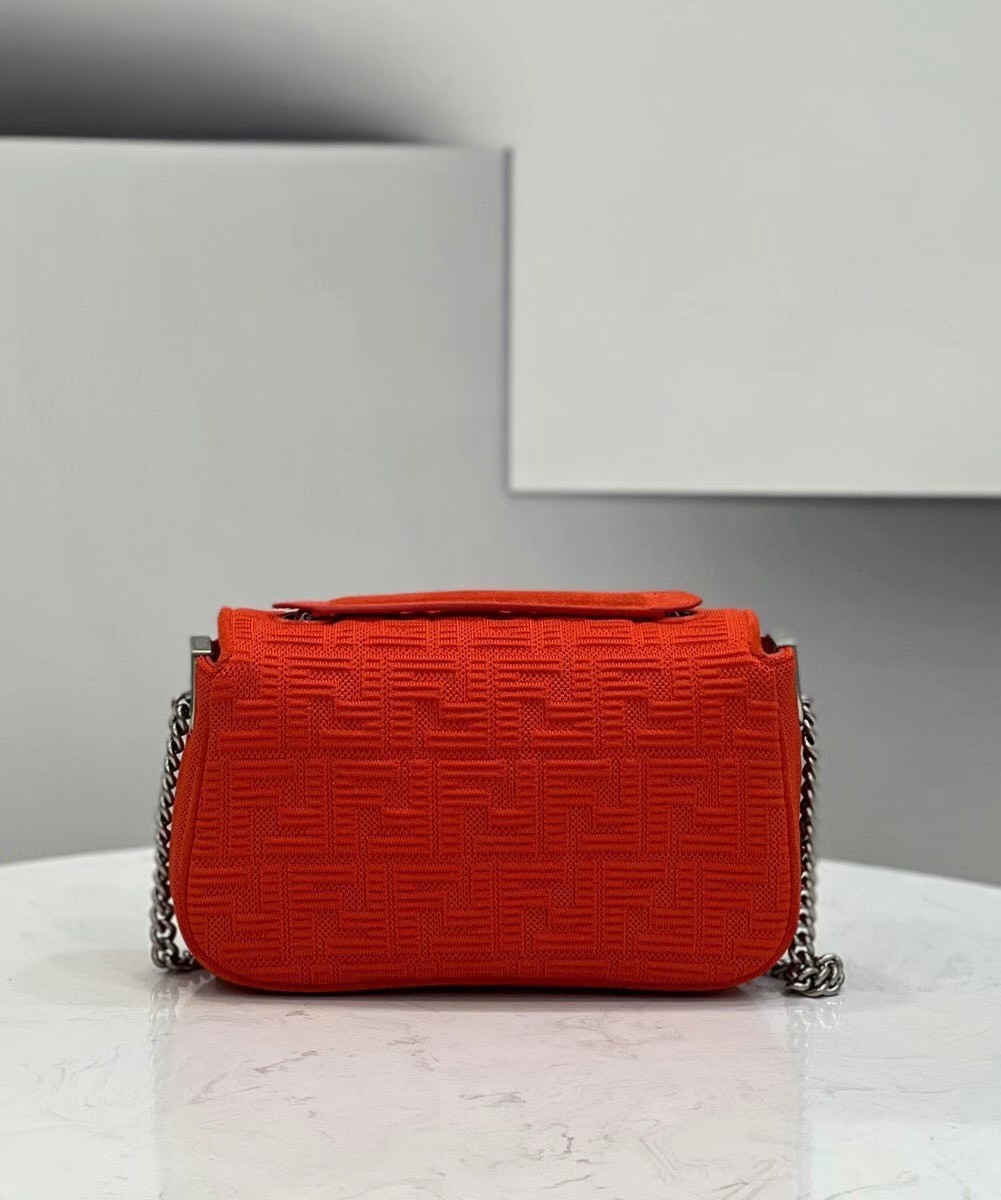 F**di midi baguette chain bag in piment ff fabric
