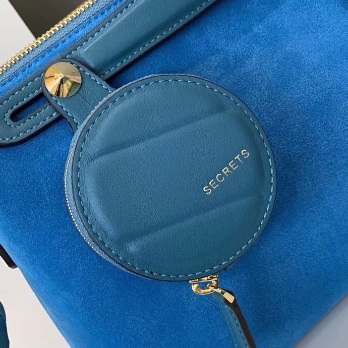 F**di by the way medium bag in blue suede