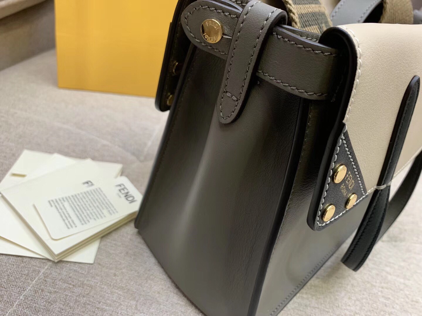 F**di regular flip tote bag in grey calfskin