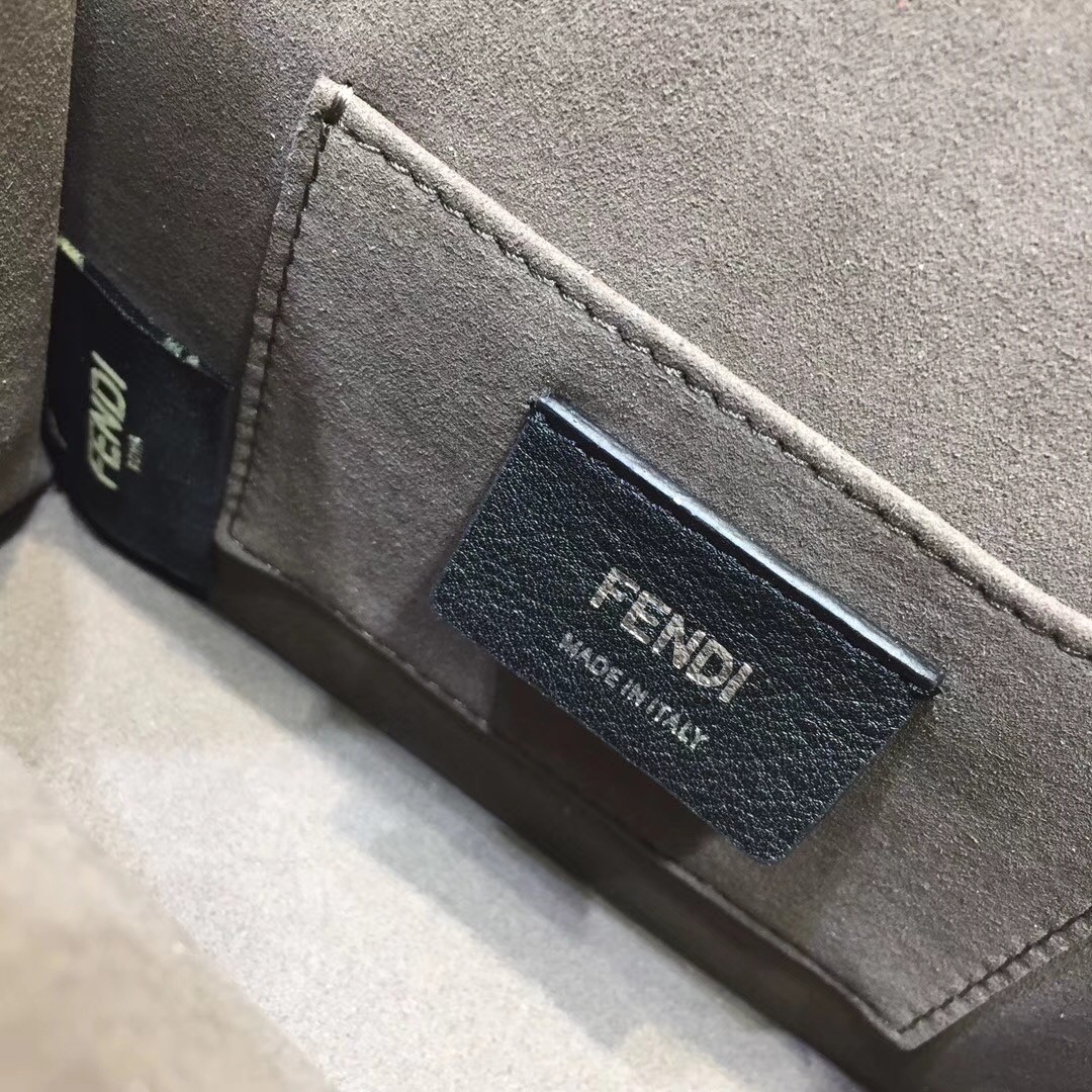 F**di small kan i f bag in black calfskin