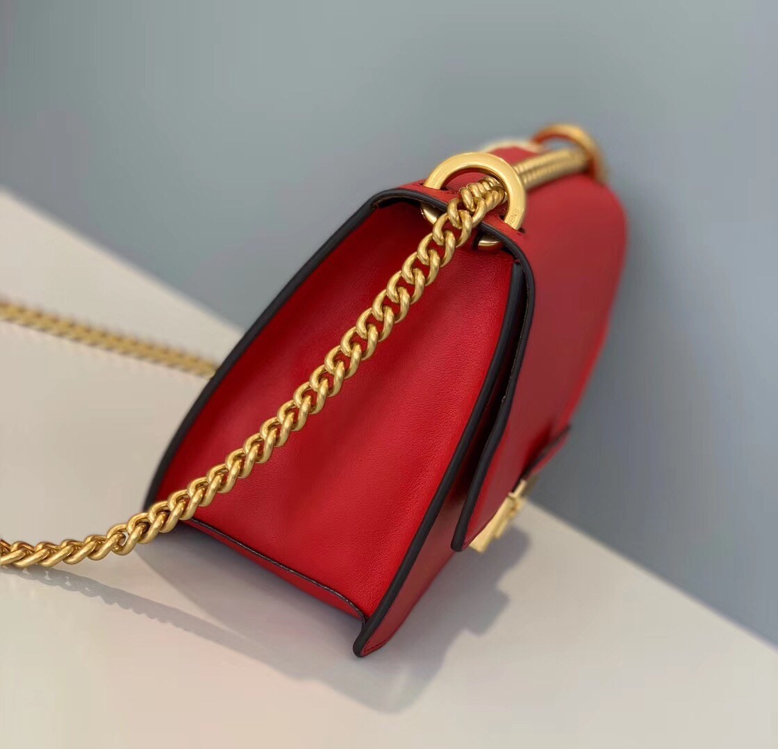 F**di small kan u bag in red calfskin