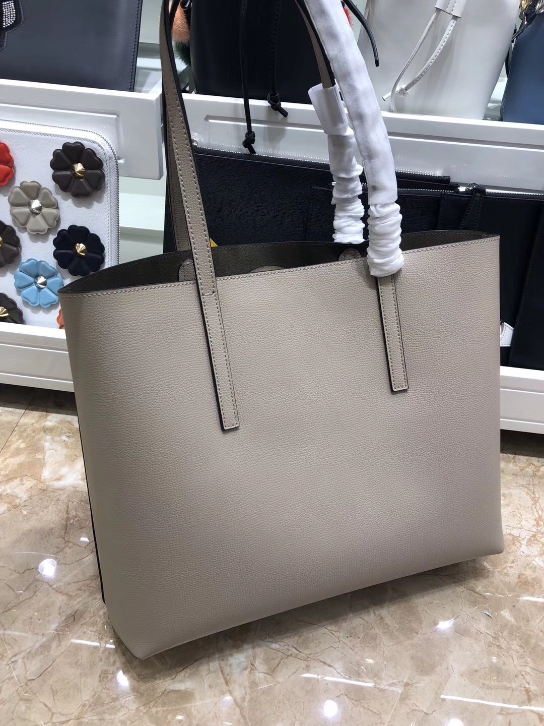 F**di grey leather logo shopper bag